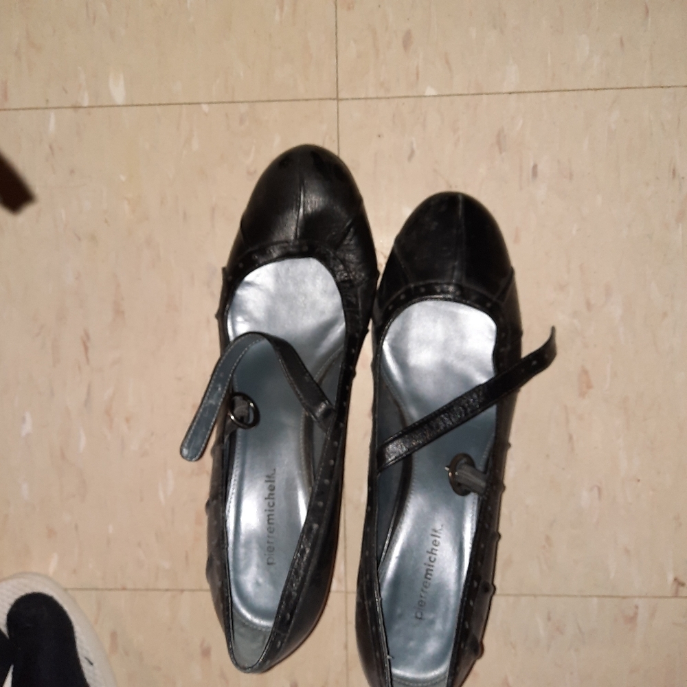 Kitten Heels Size 11